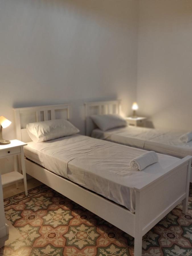 Walter'S B&B Gzira Exteriör bild
